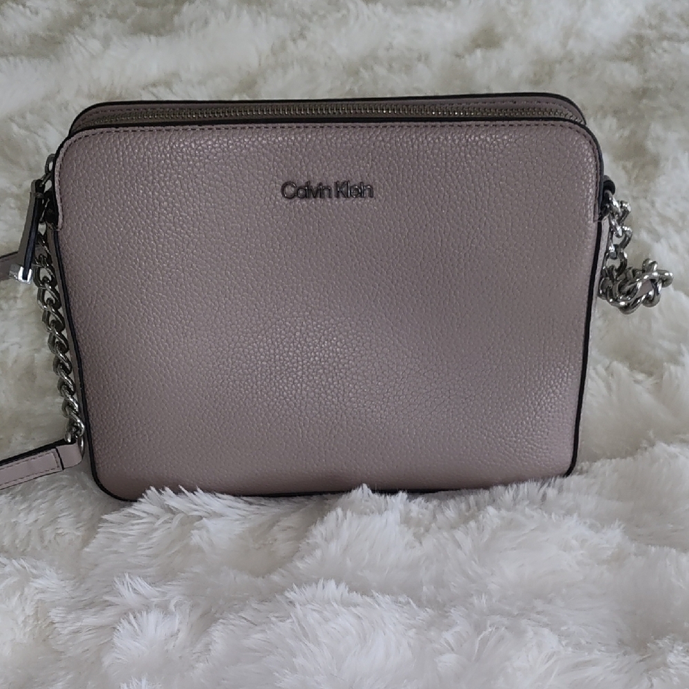 Calvin Klein Women's Beige Crossbody Bag